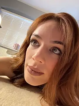 Snapshot of FrancescaFerra chatting on 24, 4, 2026 FrancescaFerra online show from 24, 4, 2026