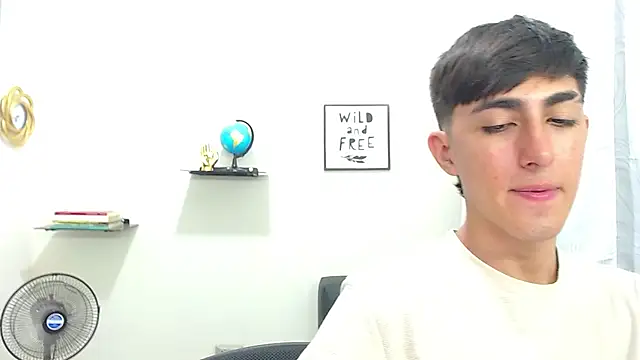 Snapshot of babymaik chatting on 21, 2, 2025 babymaik online show from 21, 2, 2025