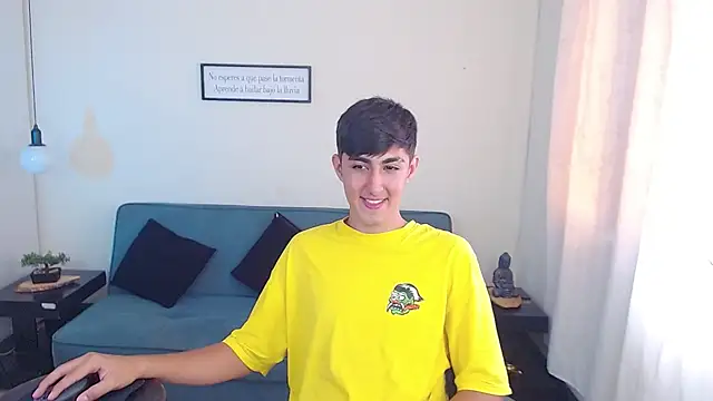Snapshot of babymaik chatting on 4, 3, 2025 babymaik online show from 4, 3, 2025
