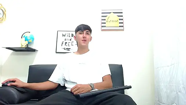 Snapshot of babymaik chatting on 21, 3, 2025 babymaik online show from 21, 3, 2025