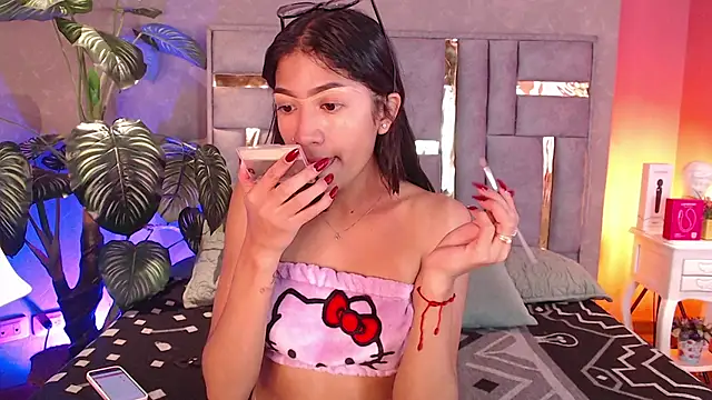 Tyla Ks online show from 10, 9, 2025