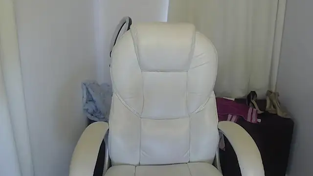 Mature 2025 online show from 21, 3, 2025