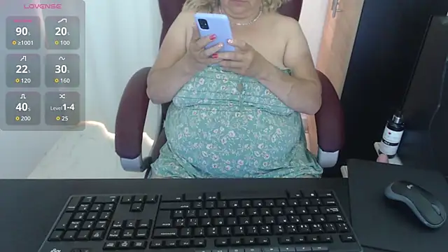 Mature 2025 online show from 13, 5, 2026