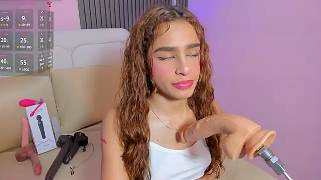 honey sofii  online show from 24, 3, 2026