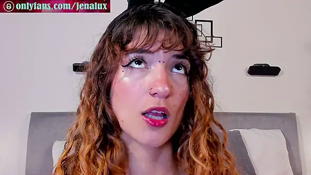 Snapshot of jennalux_ chatting on 17, 4, 2026 jennalux online show from 17, 4, 2026
