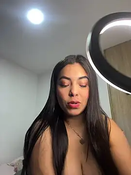 Snapshot of _SARA_69 chatting on 4, 3, 2025  SARA 69 online show from 4, 3, 2025