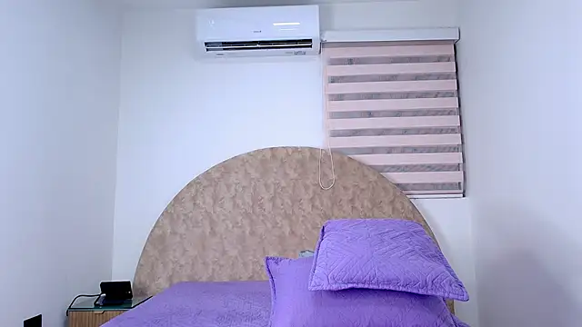 Snapshot of abigail_fx chatting on 21, 11, 2025 abigail fx online show from 21, 11, 2025