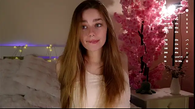 Snapshot of EmilaMills chatting on 12, 4, 2026 EmilaMills online show from 12, 4, 2026