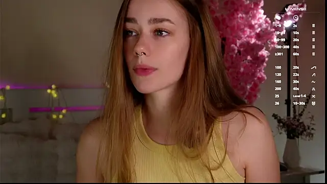 Snapshot of EmilaMills chatting on 25, 4, 2026 EmilaMills online show from 25, 4, 2026