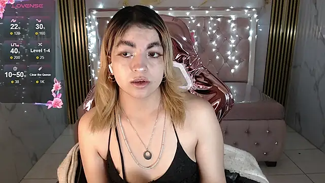 lili conor s online show from 23, 9, 2025