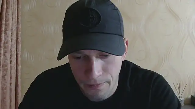 Snapshot of frama666 chatting on 18, 4, 2026 frama666 online show from 18, 4, 2026