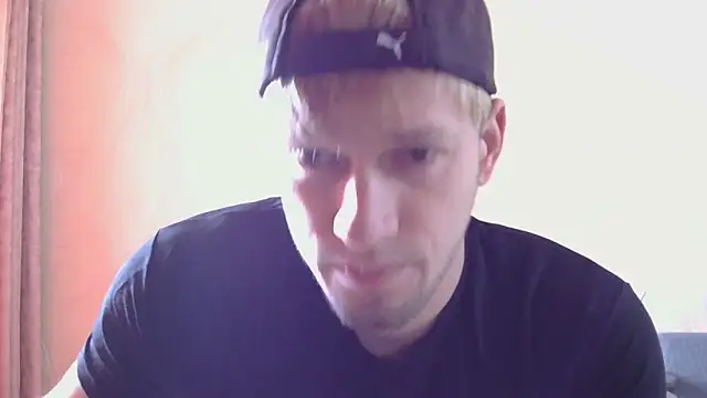 Snapshot of frama666 chatting on 23, 4, 2026 frama666 online show from 23, 4, 2026