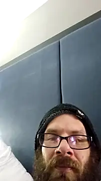 donut024 online show from 18, 3, 2025