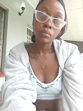 xxTatiannaxx online show from 15, 3, 2025