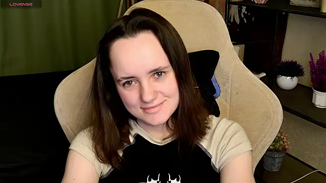 Luna Loveee online show from 17, 3, 2025