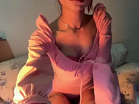  luckylips online show from 25, 3, 2026