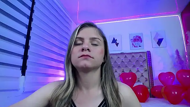 Snapshot of ValeAmayaa chatting on 20, 2, 2025 ValeAmayaa online show from 20, 2, 2025