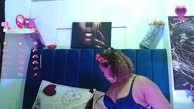 Snapshot of Mariana_star1 chatting on 28, 9, 2025 Mariana star1 online show from 28, 9, 2025