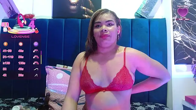 Snapshot of Mariana_star1 chatting on 4, 10, 2025 Mariana star1 online show from 4, 10, 2025