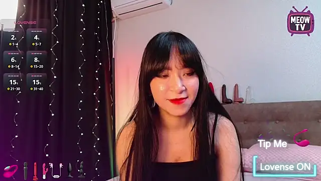 miyakimi0101 online show from 7, 10, 2025