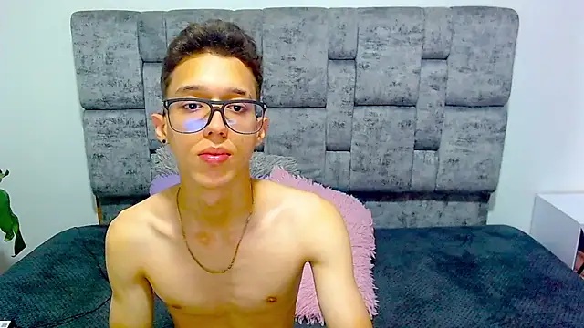 skinny bigcock02 online show from 1, 3, 2025