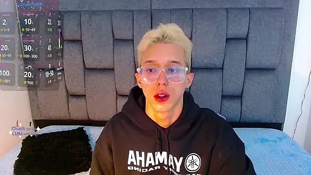 skinny bigcock02 online show from 18, 9, 2025