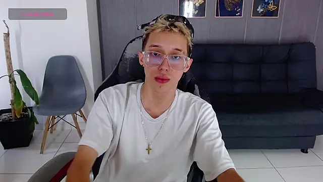 skinny bigcock02 online show from 29, 11, 2025