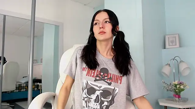 Snapshot of Sunshine_gh1 chatting on 7, 4, 2026 Sunshine gh1 online show from 7, 4, 2026