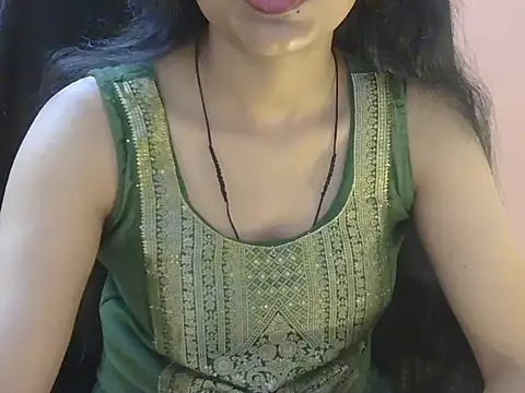 Cute Pihu01 online show from 5, 4, 2026