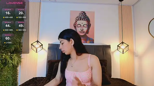 Cassie bloom online show from 5, 12, 2025