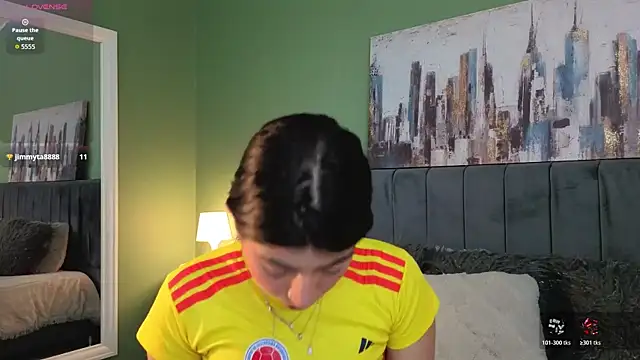 Snapshot of Cassie_bloom chatting on 20, 3, 2026 Cassie bloom online show from 20, 3, 2026