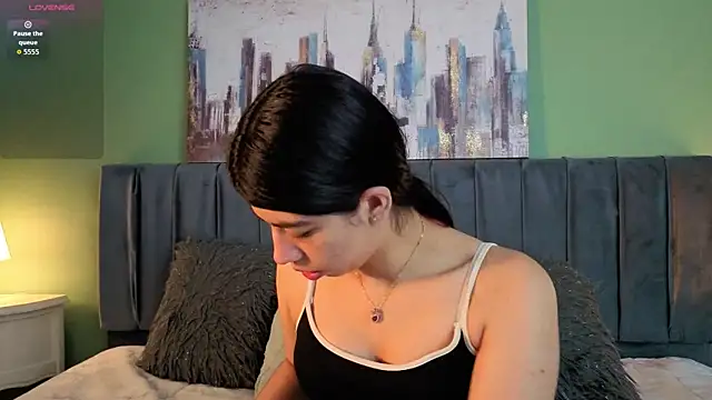 Snapshot of Cassie_bloom chatting on 26, 3, 2026 Cassie bloom online show from 26, 3, 2026