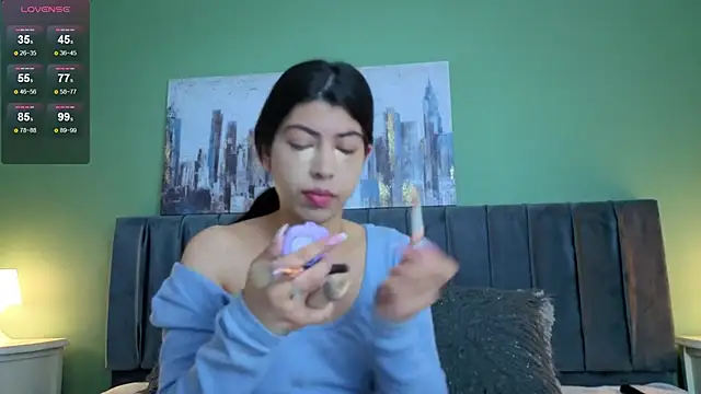 Snapshot of Cassie_bloom chatting on 28, 3, 2026 Cassie bloom online show from 28, 3, 2026