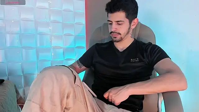 AlejandroStormm online show from 19, 7, 2026