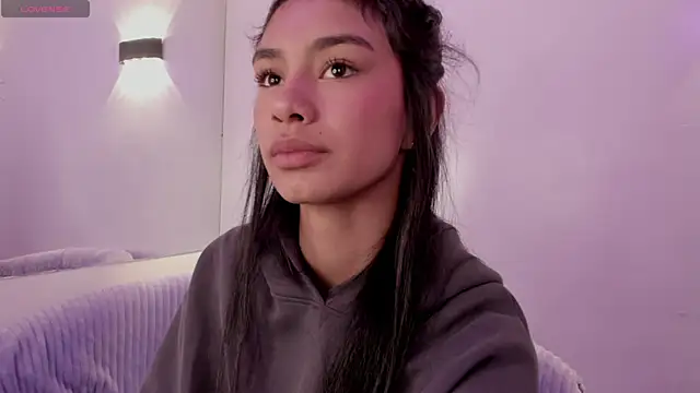 Anniie  Evans online show from 17, 9, 2025