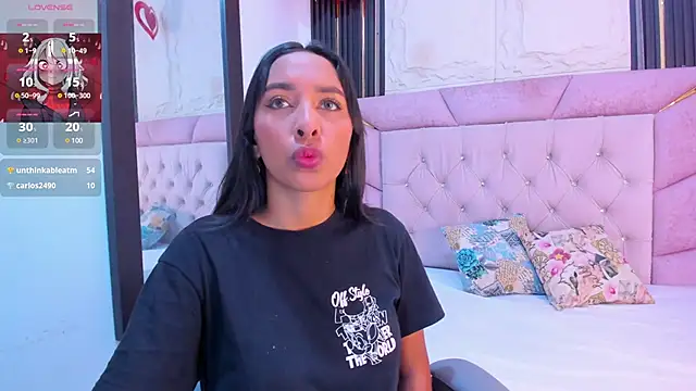 Emma lorense22 online show from 20, 2, 2025