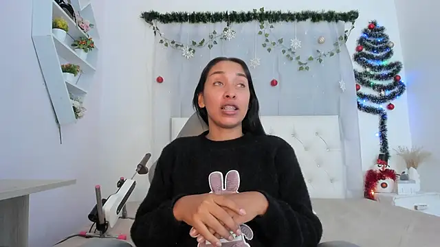 Emma lorense22 online show from 15, 12, 2025