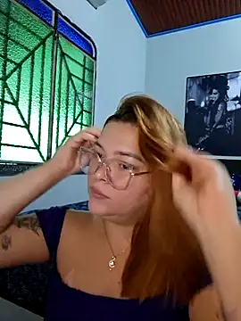 Snapshot of GoddessChaar chatting on 8, 4, 2026 GoddessChaar online show from 8, 4, 2026