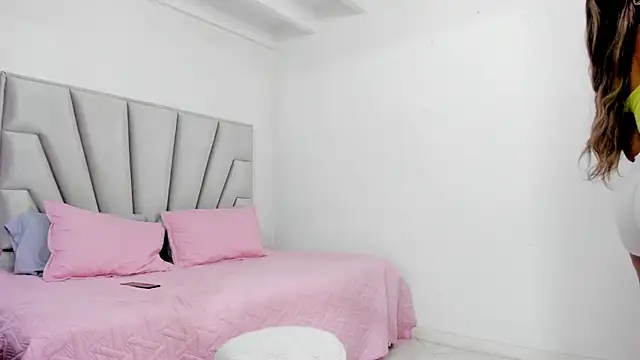 Couple fantasies69 online show from 22, 11, 2025