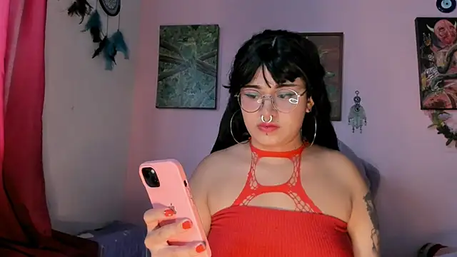Maddy Jhonsson online show from 1, 7, 2026