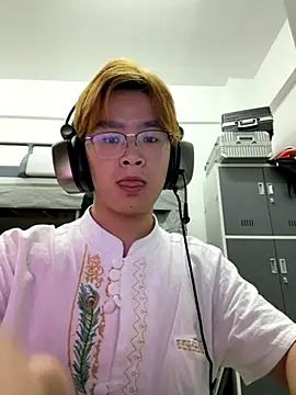 Snapshot of Anson0722 chatting on 25, 9, 2025 Anson0722 online show from 25, 9, 2025