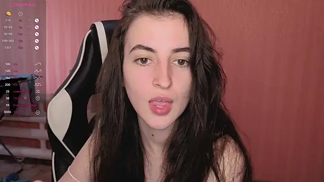 Snapshot of reaiss chatting on 20, 9, 2025 reaiss online show from 20, 9, 2025