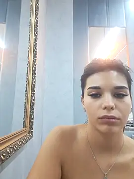 Bella Posh online show from 4, 11, 2025