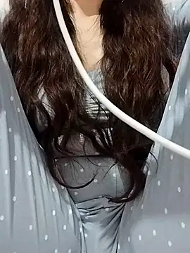 Snapshot of BUSE8821 chatting on 4, 12, 2025 BUSE8821 online show from 4, 12, 2025