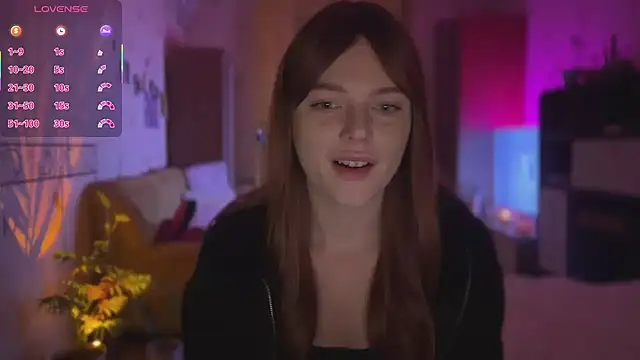 CherryRed Girl online show from 2, 12, 2025