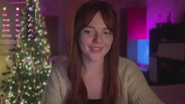 CherryRed Girl online show from 16, 12, 2025