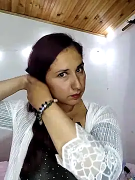 Snapshot of Megan-01- chatting on 13, 3, 2025 Megan-01- online show from 13, 3, 2025