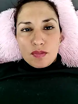 Snapshot of Megan-01- chatting on 21, 3, 2025 Megan-01- online show from 21, 3, 2025