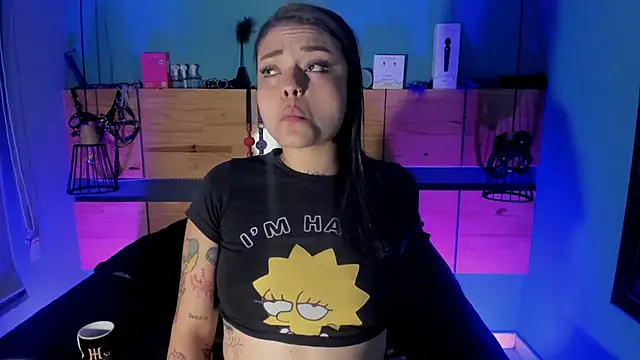 ChloeAllennn online show from 16, 4, 2026