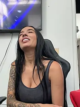 Snapshot of Antonella_Smiith_ chatting on 10, 4, 2026 Antonella Smiith online show from 10, 4, 2026